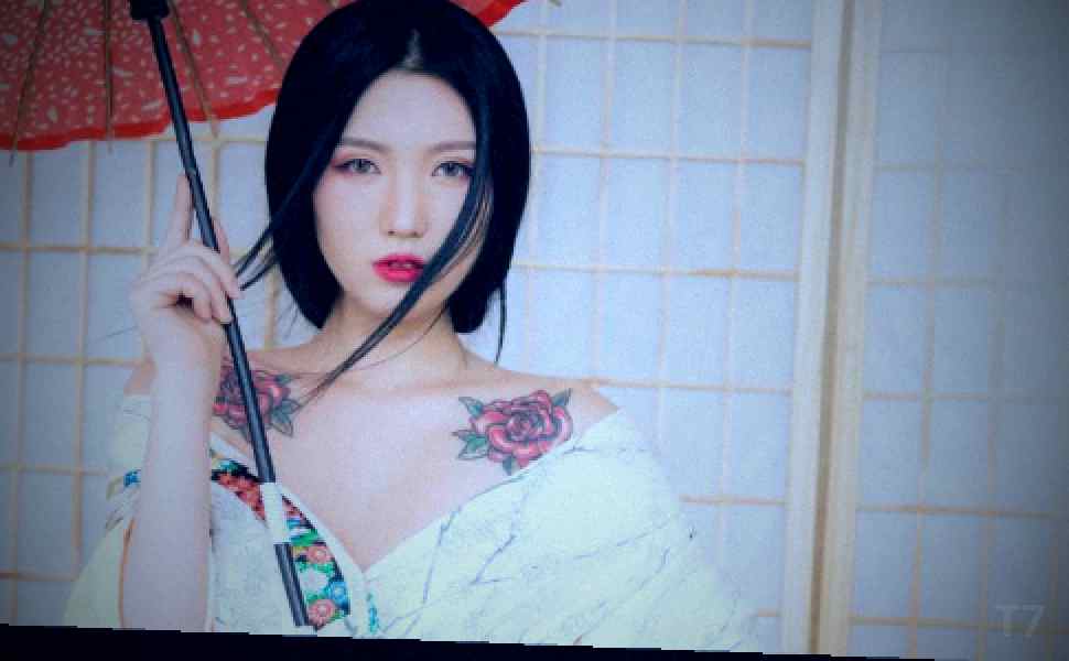 云南女大学生陈美琪在Uki上玩火被拿捏，厕所自拍视频全校疯传？这瓜也太炸了！